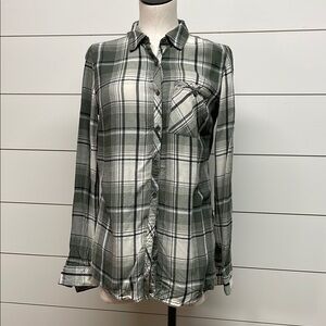 Maurices Green Plaid Button Down Shirt